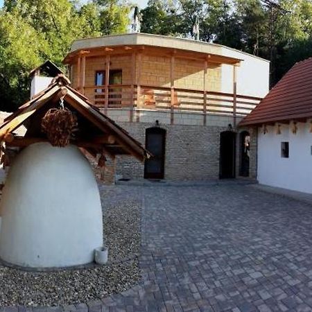 Zempleni Pitvaros Piheno Telkibánya Dış mekan fotoğraf