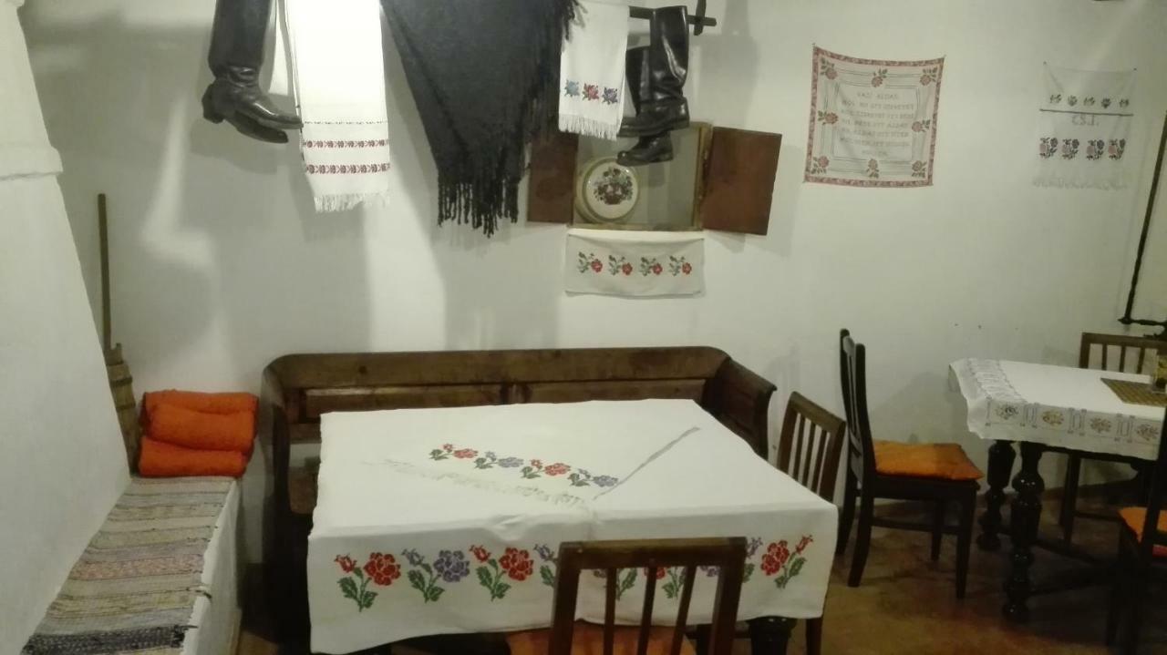 Zempleni Pitvaros Piheno Telkibánya Dış mekan fotoğraf